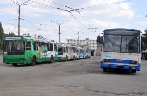 Тролейбуси