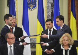 Volodymyr Zelenskiy and Sauli Niinisto