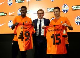 Sergiy Palkin, Yevhen Konoplyanka and Vitao