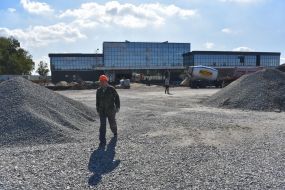 The construction of a new terminal at the airport in Zaporozhye