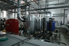 Завод-фракціонатор з виробництва препаратів з плазми крові