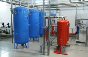 Завод-фракціонатор з виробництва препаратів з плазми крові