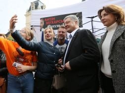 Petro Poroshenko with his wife Marina