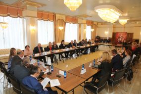 The participants of the round table