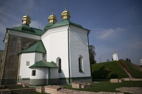 Церковь Спаса на Берестове