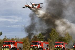 Тушение пожара во время тактико-специальных учений