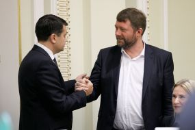 Оleksandr Korniyenko, Dmitro Razumkov