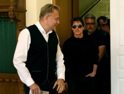 Tom Cruise, Andriy Sadovyy