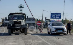 Строительство новых режимных и сервисных зон на КПВВ "Чонгар"
