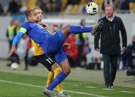 Playing moment of the match