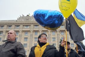 Action "No surrender!"