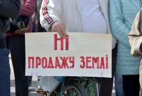 Action "No surrender!"