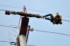 Training to rescue victims from a height