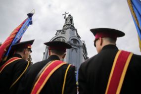 Cadets near the monument to Volodymyr the Great