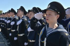 Курсанты Херсонской государственной морской академии
