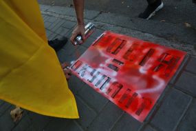 March "No surrender!"