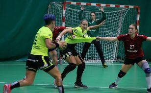 Playing moment of the match