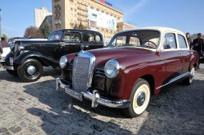 Выставка ретро-автомобилей