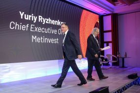 Yuriy Ryzhenkov, Peter Marcus