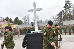 Канадские военные почтили память жертв Первой мировой войны