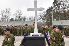 Канадские военные почтили память жертв Первой мировой войны