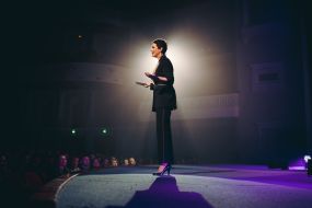 Янина Соколова