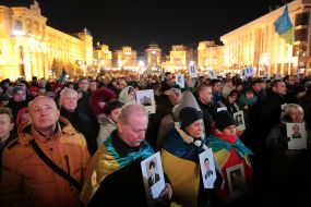 "We have dignity!" chamber