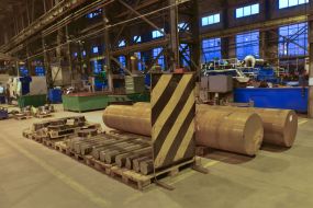 Цех завода «Запорожкран» в Запорожье