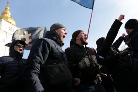 Opponents of Trans-March