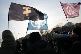 Opponents of Trans-March