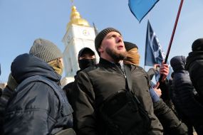 Opponents of Trans-March