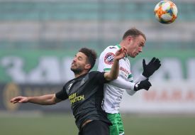 Игровой момент матча