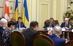 Дмитрий Разумков