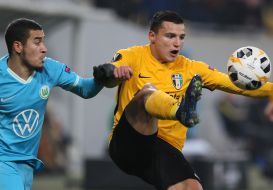 Игровой момент матча