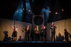 The play "Dog's heart"