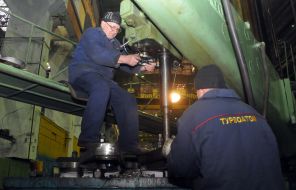 Employees in the turbine shop of JSC "Turboatom"