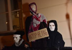 Акция- "карнавал" в поддержку актеров театра им. Заньковецкой