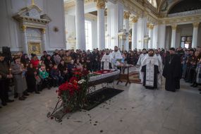 Церемония прощания с погибшим сотрудником ГСЧС Сергеем Шатохиным