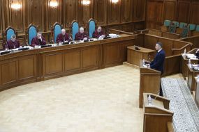 Vitali Klitschko and judges of the Constitutional Court of Ukraine