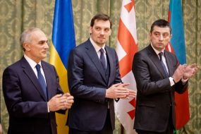 Oleksiy Honcharuk, Heorhiy Hakhariya