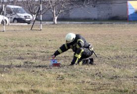 Демонстрация запуска новогоднего фейерверка