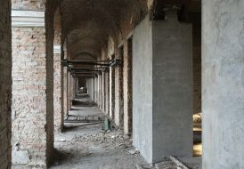 Гостиний двір у Києві