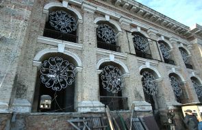 Гостиний двір у Києві