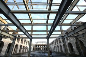 Гостиний двір у Києві