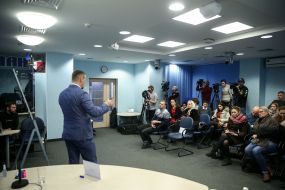 Владислав Добош