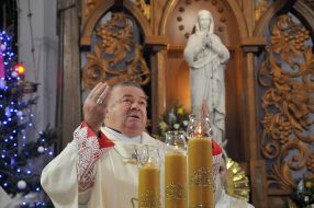 Christmas worship in Kharkiv