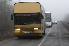 Buses with Ukrainian prisoners