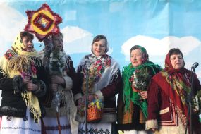 Participants in the ethnographic entertainment program "Meeting with St. Nicholas"
