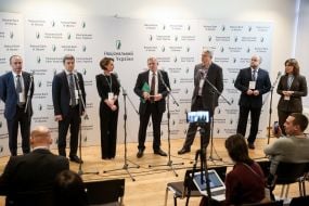 Участники пресс-конференции