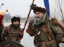 Participants of reconstruction in historical costumes